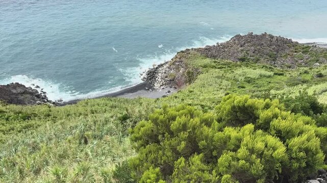 S&uuml;dk&uuml;ste der Azoreninsel Flores bei Faj&atilde; de Lopo Vaz