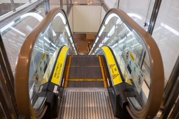 エスカレーター