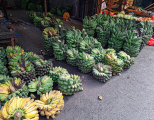 kepok bananas are one of Indonesia's local bananas. They are very popular because they can be made into variety of snacks.