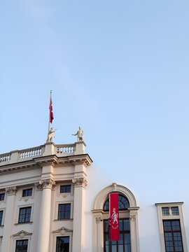 Karl-Marx-Hof building in Vienna