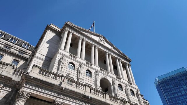 Bank of England Tracking Shot