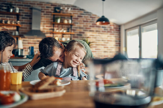 Family breakfast moment