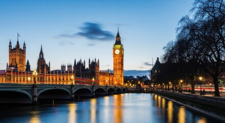 Fototapeta premium London Big Ben Tower and Palace at Night Illuminated with Reflections in River