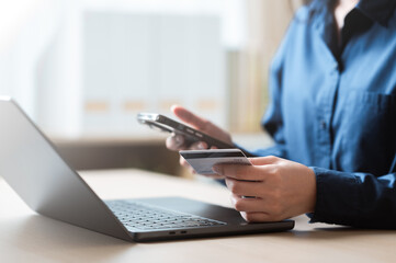 Using credit card payment. Online shopping purchase. E-commerce, E-business. Cashless contactless payment. Credit score. Credit card debt. online payment. Business and finance. Customer buying online.