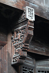 Carved tenon structure under the eaves of ancient Chinese houses