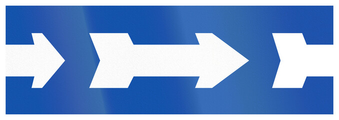 Historic road sign in Finland - Compulsory roundabout (1937-1957)