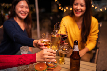 Celebrate whisky at an intimate party at a camping restaurant. A group celebration.	