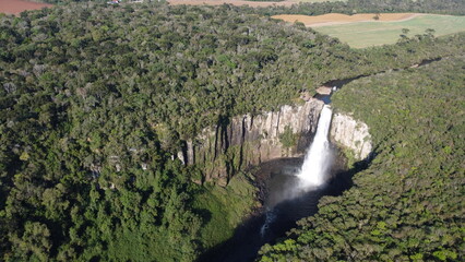 Cachoeira Gigante 