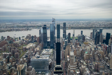 Fototapeta premium New York City Skyline with Hudson River Behind