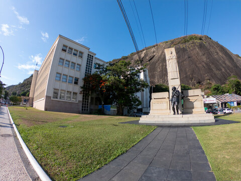 Rio de Janeiro, Brazil, March 18, 2025: The Sugar Loaf Cable Car Park and the Monumento aos Mortos na Intentona Comunista, a memorial in Urca, honoring the heroes of Brazil's political history.