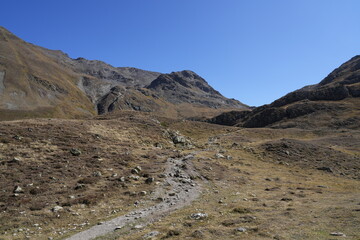 PAESAGGIO DI ALTA MONTAGNA