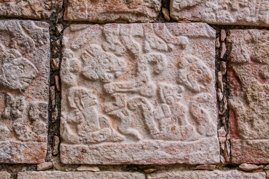 Frisos Mayas, Zona Arqueol&oacute;gica de Chich&eacute;n Itz&aacute;, Yucat&aacute;n, M&eacute;xico.
