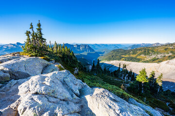 Mount Rainier Nisqually Valley River during the Niqually Valley Vista hike in the fall of 2025