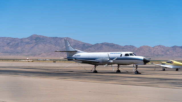 FAIRCHILD SA227-AC Ameriflight UAS TRANSERVICES INC at KMA Kingman municipal airport