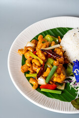 fried chicken with vegetables