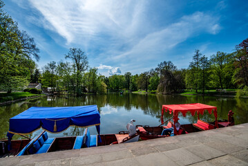 gardens in summer, Warsaw ,outdoor recreation © voytek