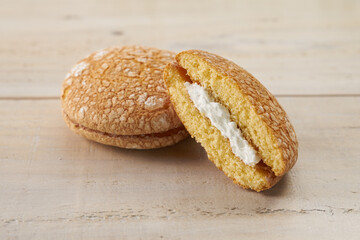 ブッセ　フランス菓子のイメージ