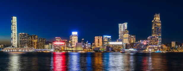 香港　ビクトリア・ハーバー　夜景
