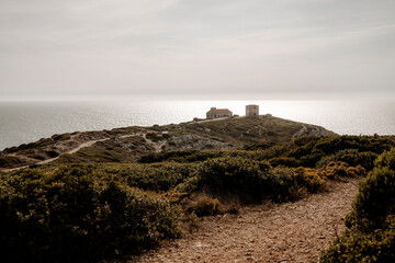 Latarnia Portugalia klif Portugal © Emilia