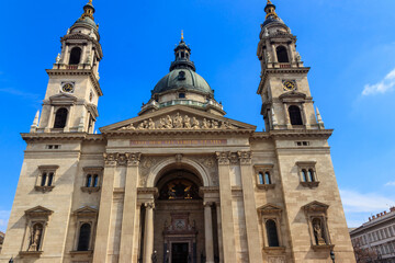 Fototapeta premium St. Stephen's Basilica in Budapest, Hungary