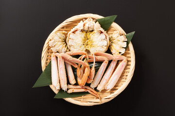 ［北海道産］ボイル　ズワイガニ（小さめ）