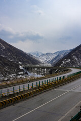 road to the snow mountain