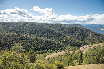 Naklejka premium Strelnaya Mountain is a tourist attraction in the Zhiguli Mountains, Samara Oblast, Russia