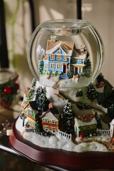 christmas snowball with the houses 