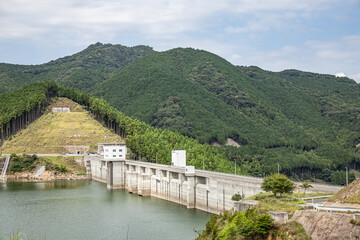 伊良原ダム