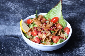 Fattoush Salad - Lebanese appetizers 