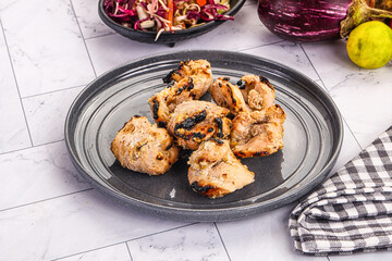 Afgani chicken kebab with white marinade
