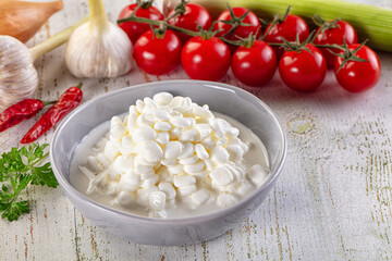 Grain cottahe cheese for breakfast