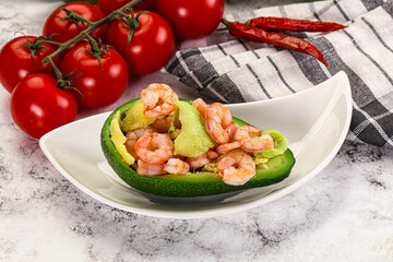 Dietary avocado cut with prawn