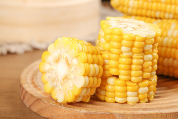 Fresh Sweet Corn Cobs on Wooden Board - Yunnan Glutinous Corn Kernels Natural Organic Vegetable Food
