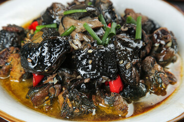Traditional Braised Chicken with Black Mushrooms and Peppers in Savory Sauce