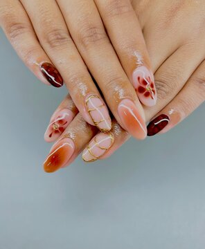 Ini adalah nail art campur,ombre,line 3D, dan bloming gel flawers,