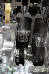 精密に作られたエンジンパーツ