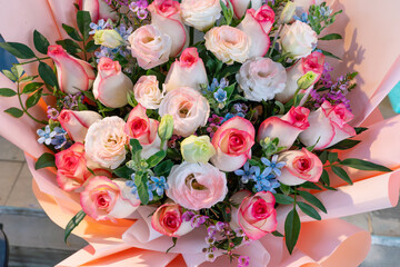 roses as present at horizontal composition