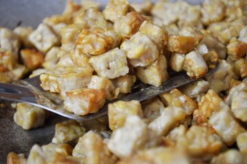 Tempe Goreng in Frying Pan