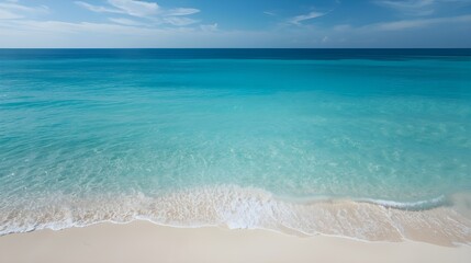 Fototapeta premium Serene Blue Ocean Horizon View