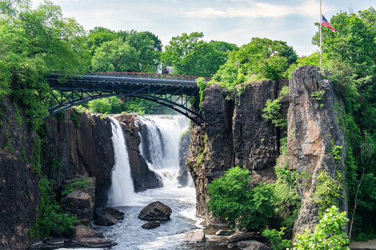 The Great Falls of the Passaic River is a prominent waterfall, 77 feet high, on the Passaic River in the city of Paterson in Passaic County, New Jersey.
