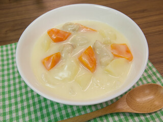 ホワイトシチュー