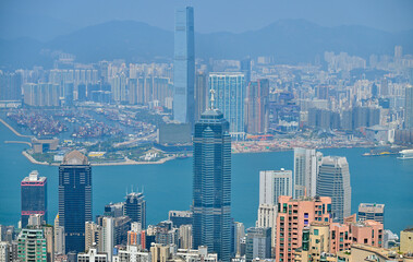 Obraz premium Night view of Victoria Harbour in the core area of the Hong Kong Special Administrative Region