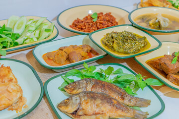 fried fish on a plate
