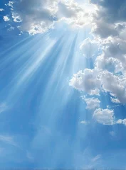 Sunlight beams through clouds © Es