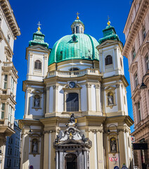 Obraz premium Facade of Peterskirche - St Peter church in Vienna capital city, Austria