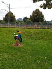 children's games on the lawn