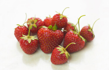 White marble table stands on a pedestal