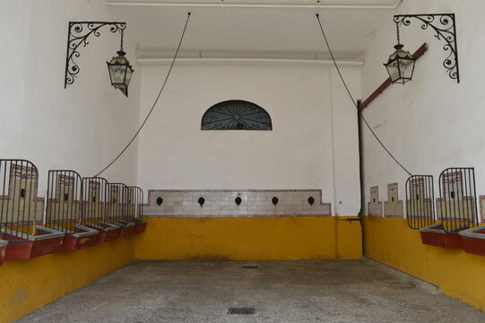 Interior da Pra&ccedil;a de Touros em Sevilha na Espanha