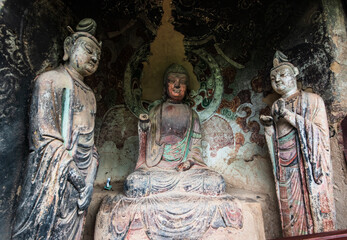 Fototapeta premium Sculptures at Maijishan Grottoes in Tianshui, Gansu Province